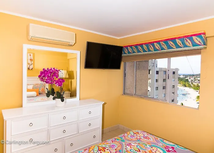 Turtle Towers Aparthotel Ocho Rios