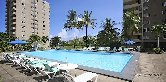 Turtle Towers Aparthotel
